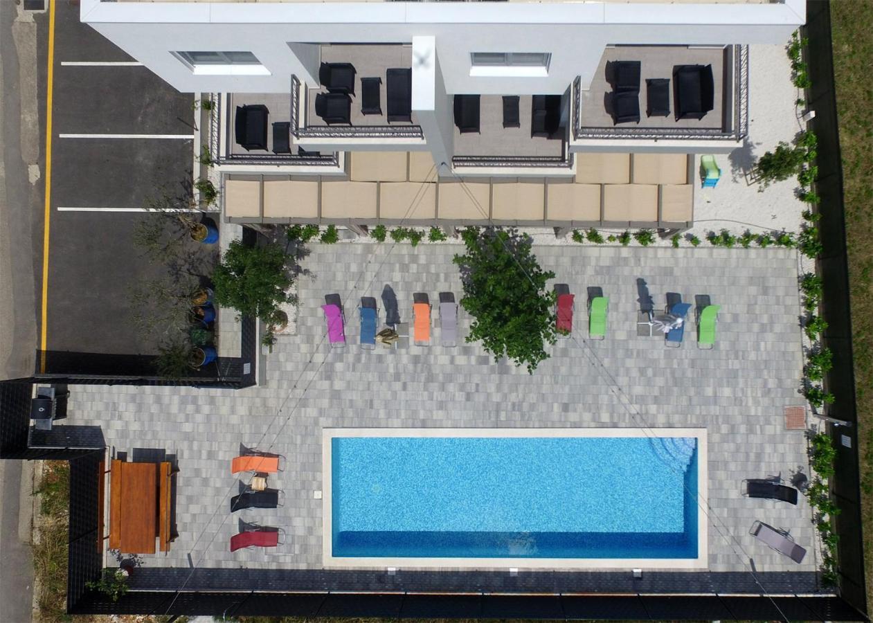 Bulli Croatia Donji Seget Exterior foto