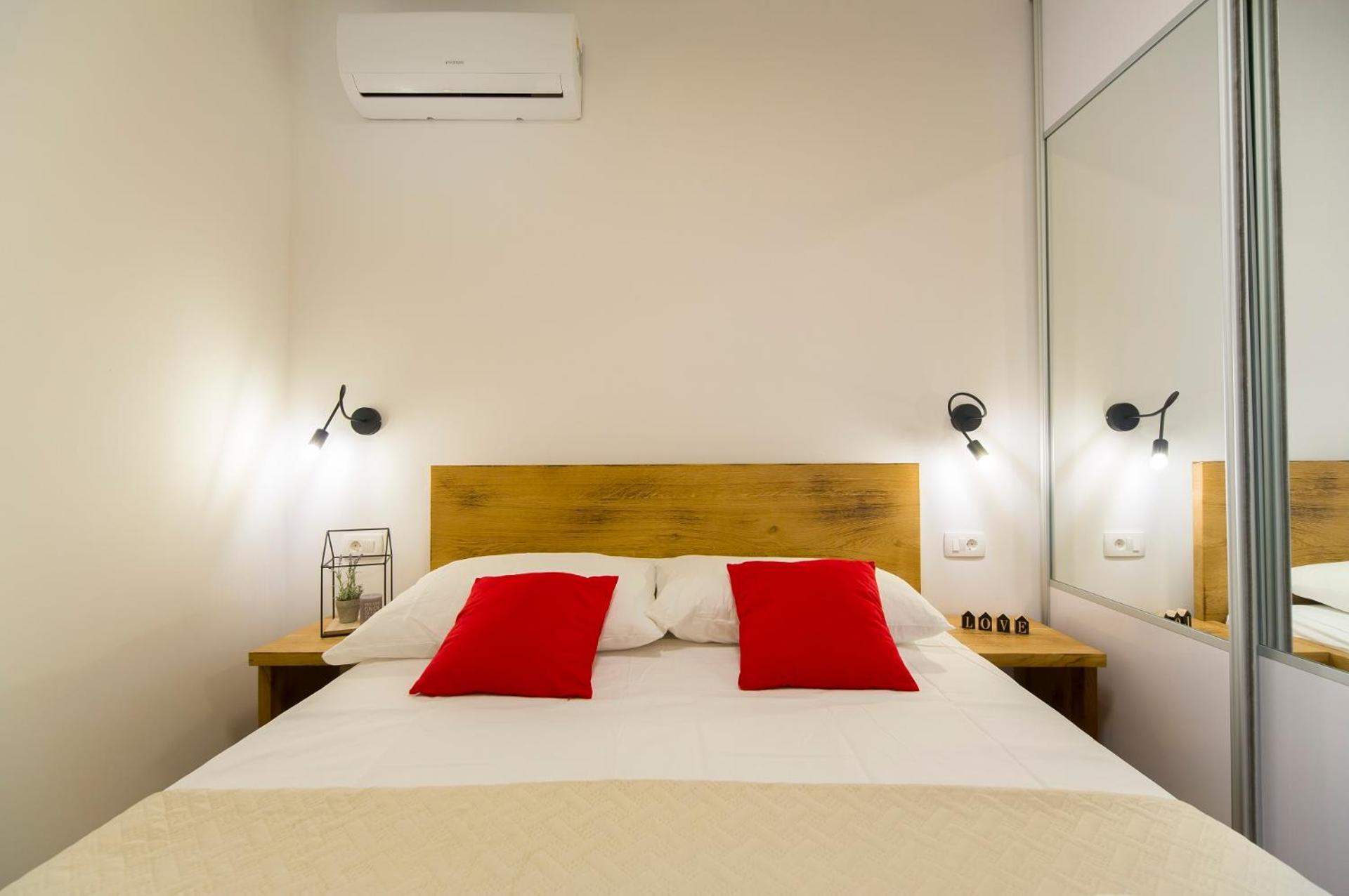 Bulli Croatia Donji Seget Exterior foto